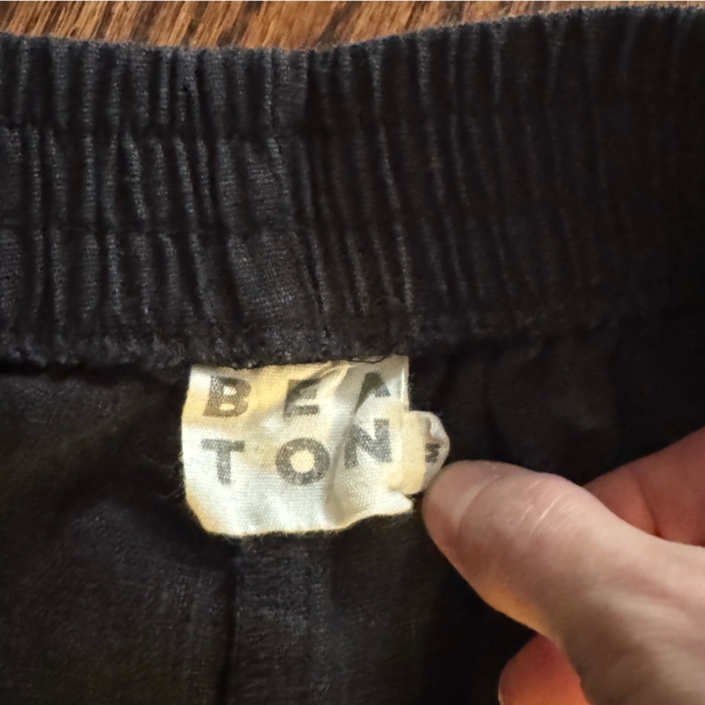 Beaton Linen Pants - Picture 2 of 4